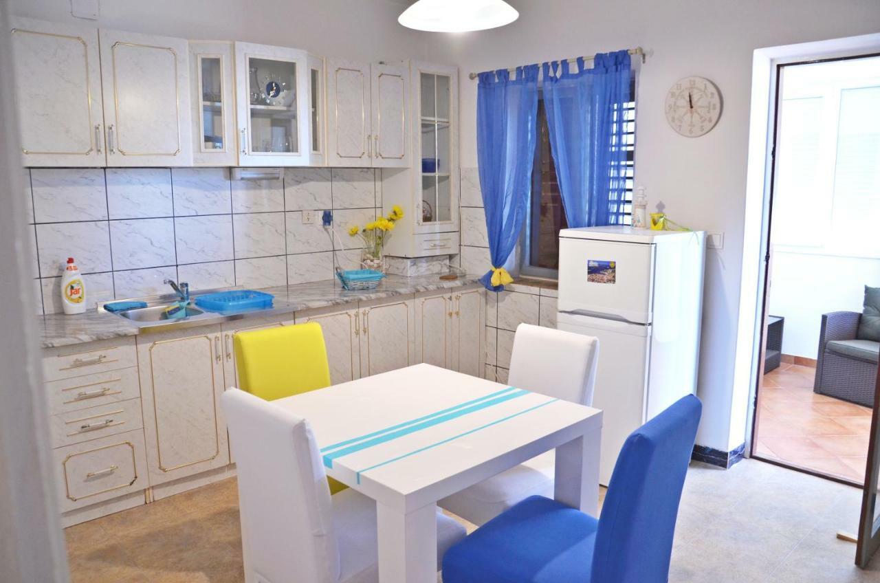 Apartman Ivusic *