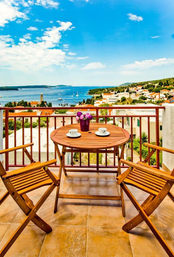 Ivusic Apartman Hvar Town